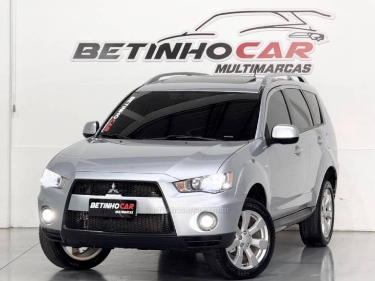 MITSUBISHI - OUTLANDER - 2009/2010 - Prata - R$ 62.900,00