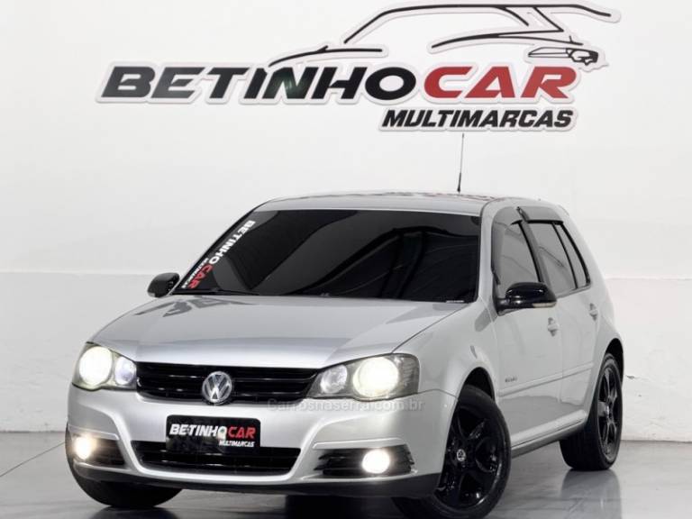 VOLKSWAGEN - GOLF - 2008/2009 - Prata - R$ 45.900,00