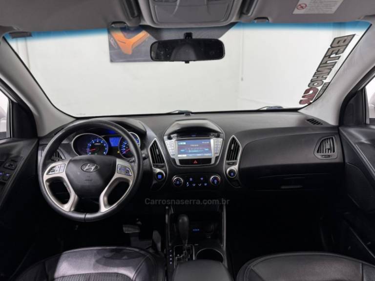 HYUNDAI - IX35 - 2013/2014 - Prata - R$ 76.900,00