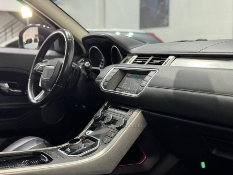 LAND ROVER - RANGE ROVER EVOQUE - 2014/2015 - Prata - R$ 126.900,00