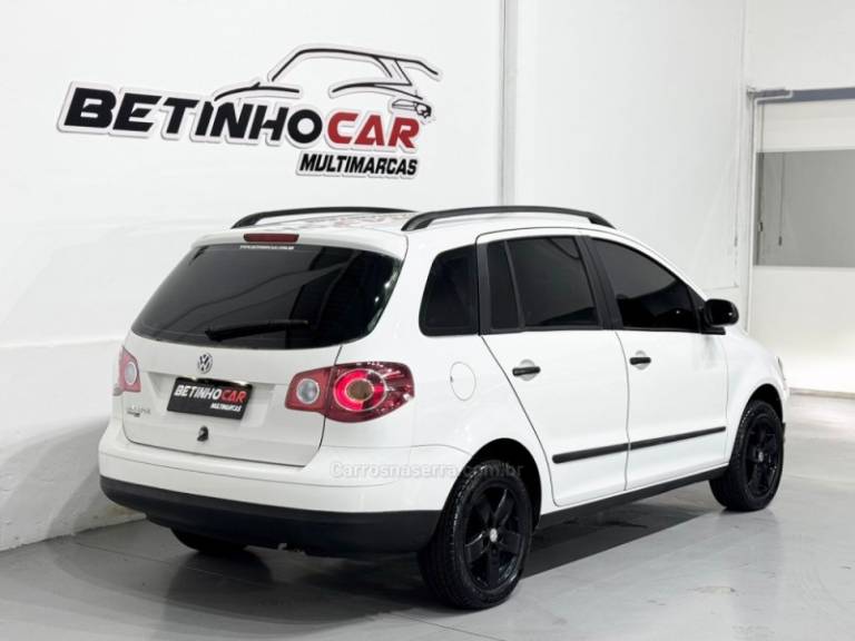 VOLKSWAGEN - SPACEFOX - 2006/2007 - Branca - R$ 35.900,00