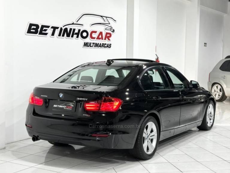 BMW - 320I - 2015/2015 - Preta - R$ 119.900,00