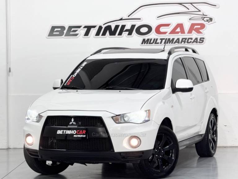 MITSUBISHI - OUTLANDER - 2010/2011 - Branca - R$ 68.900,00