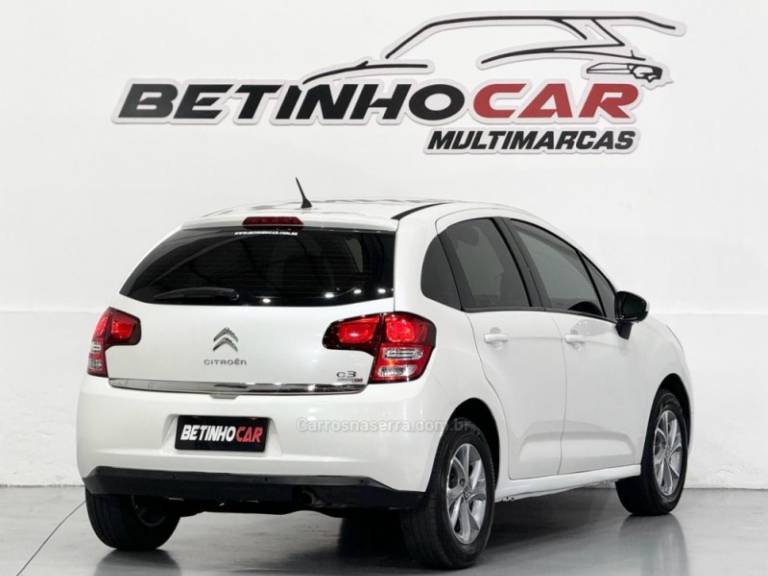 CITROËN - C3 - 2015/2016 - Branca - R$ 46.900,00