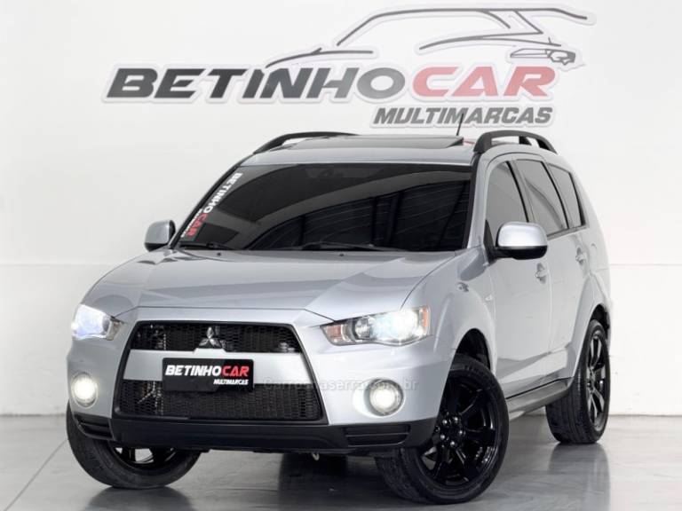 MITSUBISHI - OUTLANDER - 2013/2013 - Prata - R$ 69.900,00