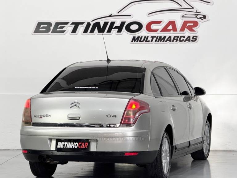 CITROËN - C4 - 2007/2008 - Cinza - R$ 34.900,00