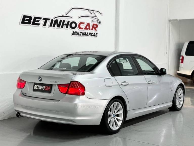 BMW - 320I - 2009/2010 - Prata - R$ 69.900,00