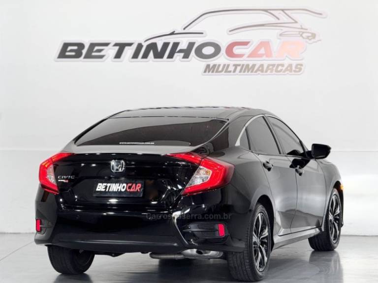 HONDA - CIVIC - 2016/2017 - Preta - R$ 108.900,00