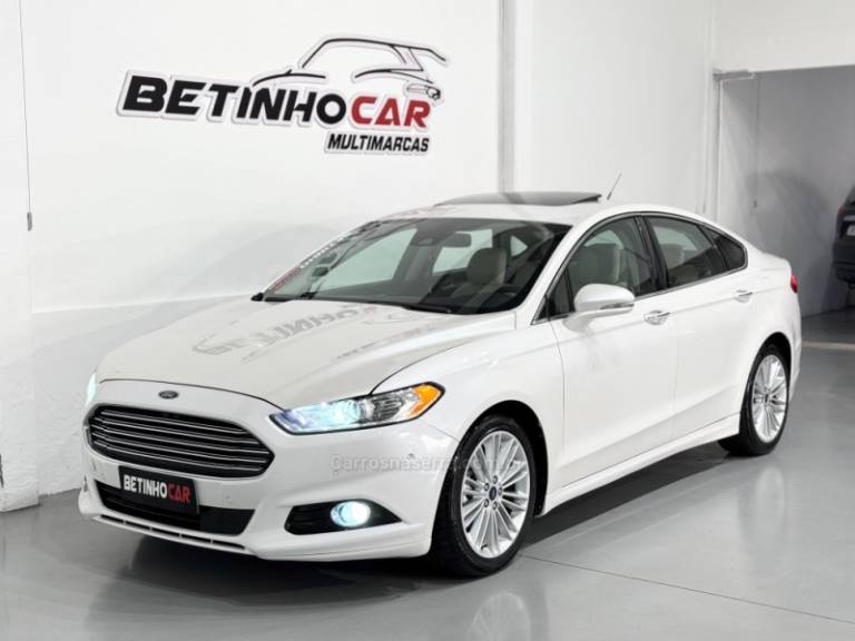 FORD - FUSION - 2014/2014 - Branca - R$ 87.900,00