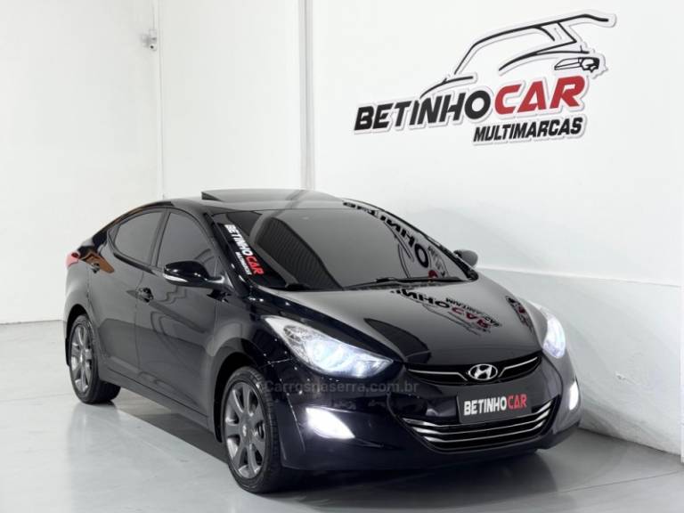 HYUNDAI - ELANTRA - 2012/2013 - Preta - R$ 71.900,00