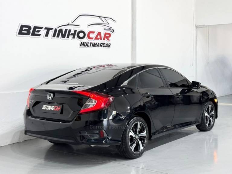 HONDA - CIVIC - 2016/2017 - Preta - R$ 108.900,00