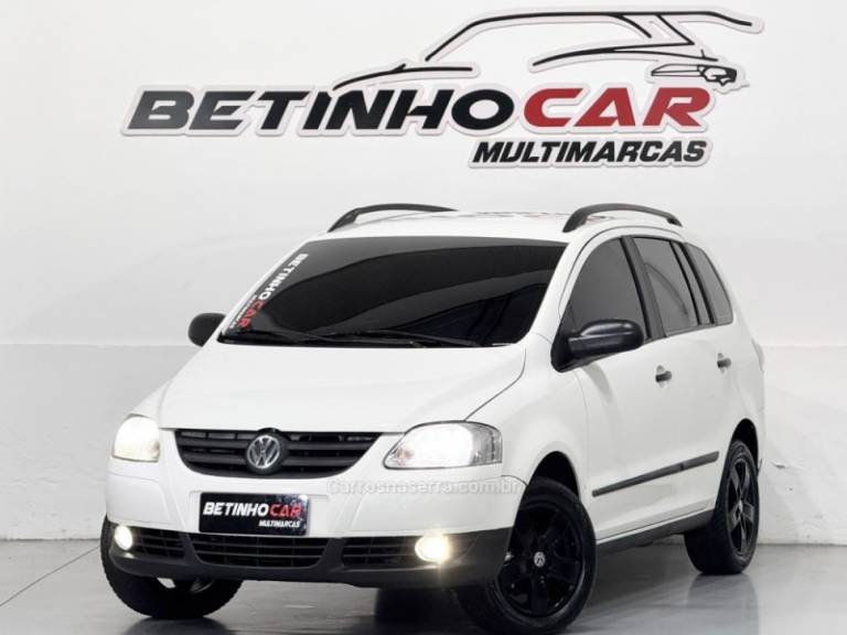 VOLKSWAGEN - SPACEFOX - 2006/2007 - Branca - R$ 35.900,00