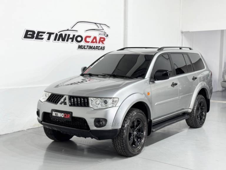 MITSUBISHI - PAJERO DAKAR - 2013/2013 - Prata - R$ 112.900,00