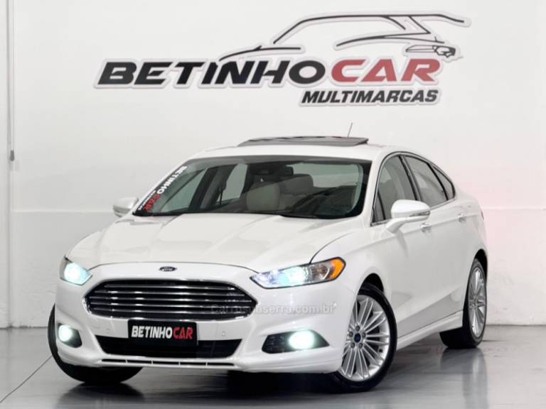 FORD - FUSION - 2014/2014 - Branca - R$ 87.900,00