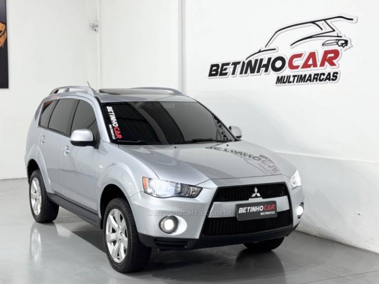 MITSUBISHI - OUTLANDER - 2009/2010 - Prata - R$ 62.900,00