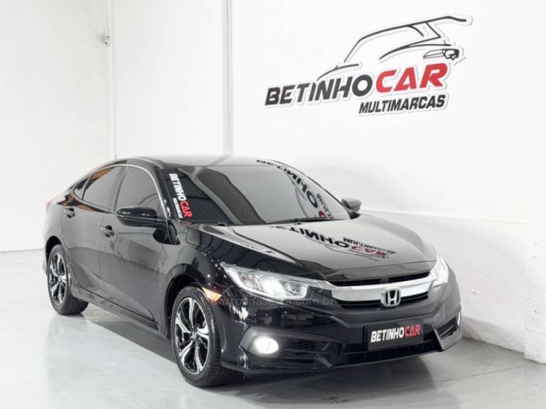 HONDA - CIVIC - 2016/2017 - Preta - R$ 108.900,00