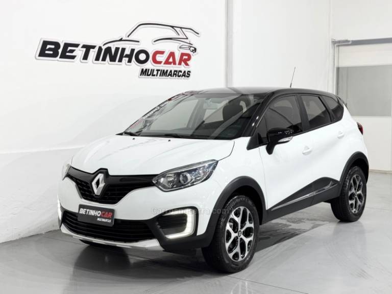 RENAULT - CAPTUR - 2018/2019 - Branca - R$ 76.900,00