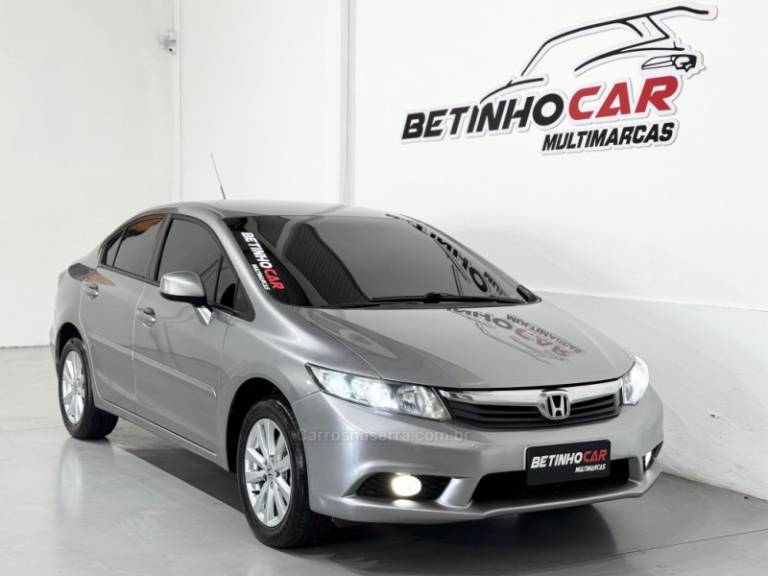 HONDA - CIVIC - 2014/2015 - Cinza - R$ 74.900,00