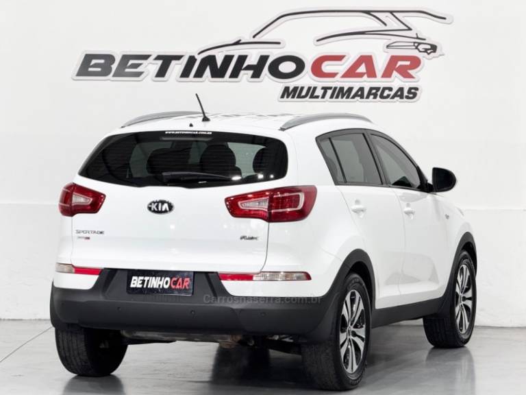 KIA MOTORS - SPORTAGE - 2013/2013 - Branca - R$ 75.900,00