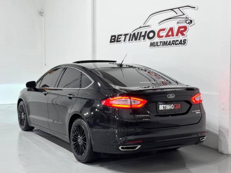 FORD - FUSION - 2013/2013 - Preta - R$ 83.900,00