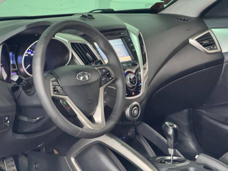 HYUNDAI - VELOSTER - 2012/2013 - Preta - R$ 69.900,00