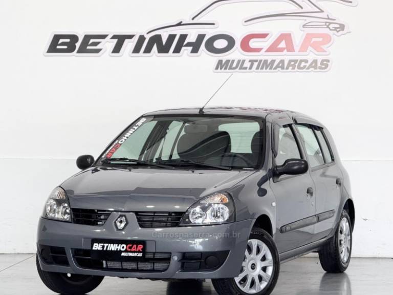 RENAULT - CLIO - 2010/2011 - Cinza - R$ 29.900,00