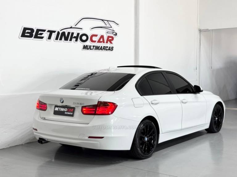 BMW - 328I - 2012/2013 - Branca - R$ 118.900,00