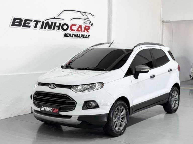 FORD - ECOSPORT - 2012/2013 - Branca - R$ 59.900,00