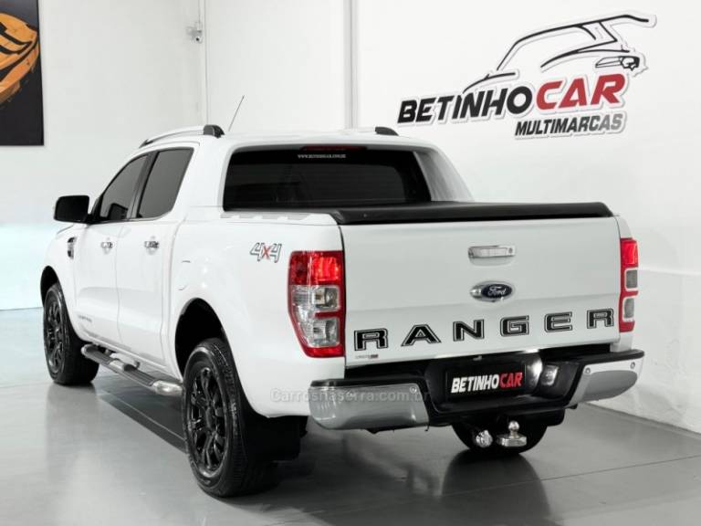 FORD - RANGER - 2018/2019 - Branca - R$ 169.900,00