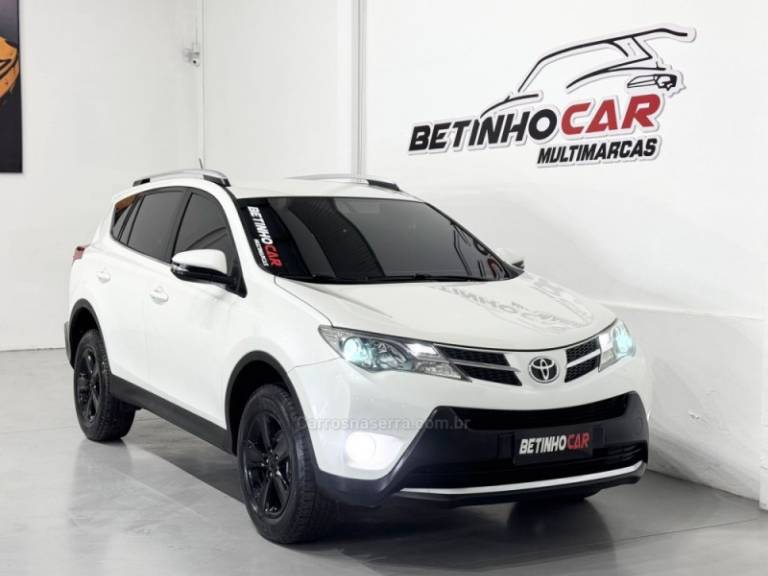 TOYOTA - RAV4 - 2014/2014 - Branca - R$ 95.900,00