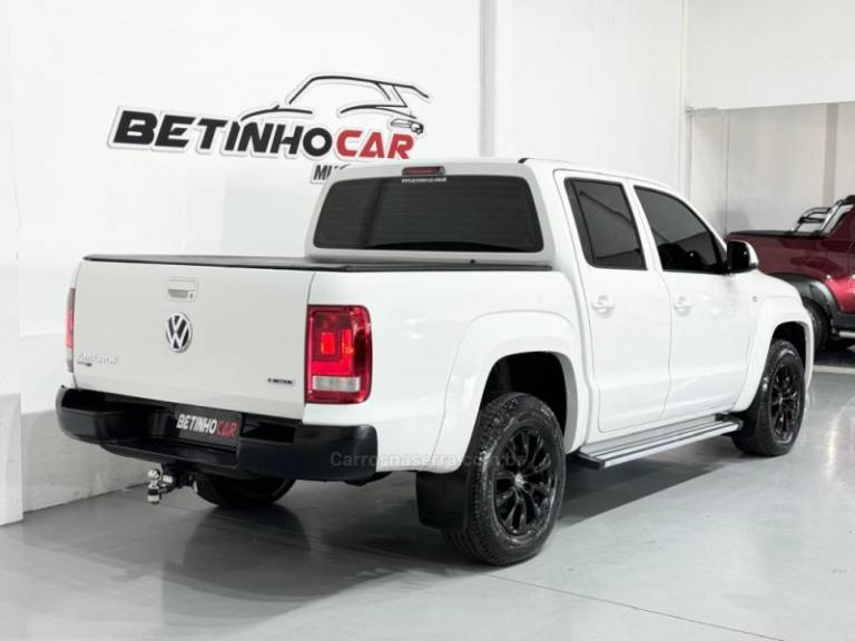 VOLKSWAGEN - AMAROK - 2018/2019 - Branca - R$ 144.900,00