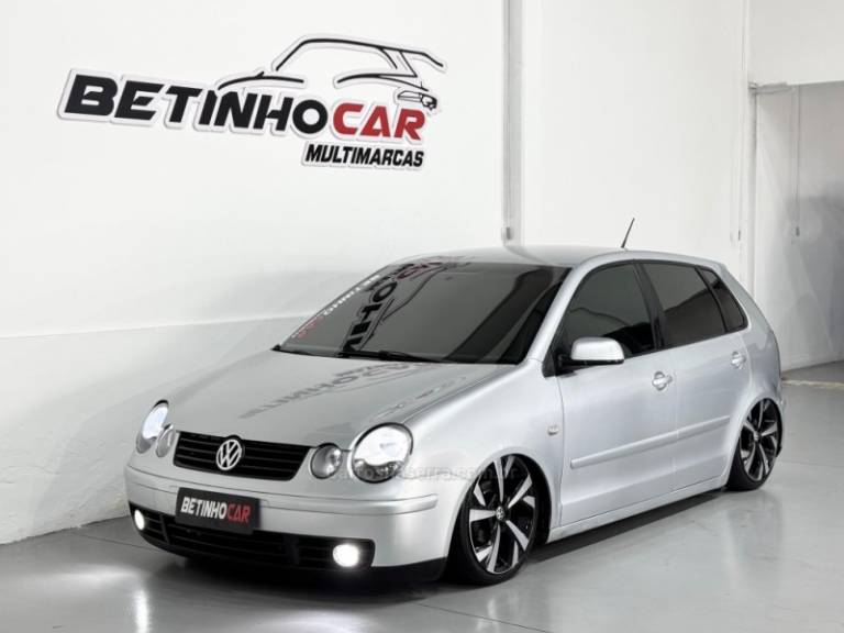 VOLKSWAGEN - POLO - 2002/2003 - Prata - R$ 34.900,00