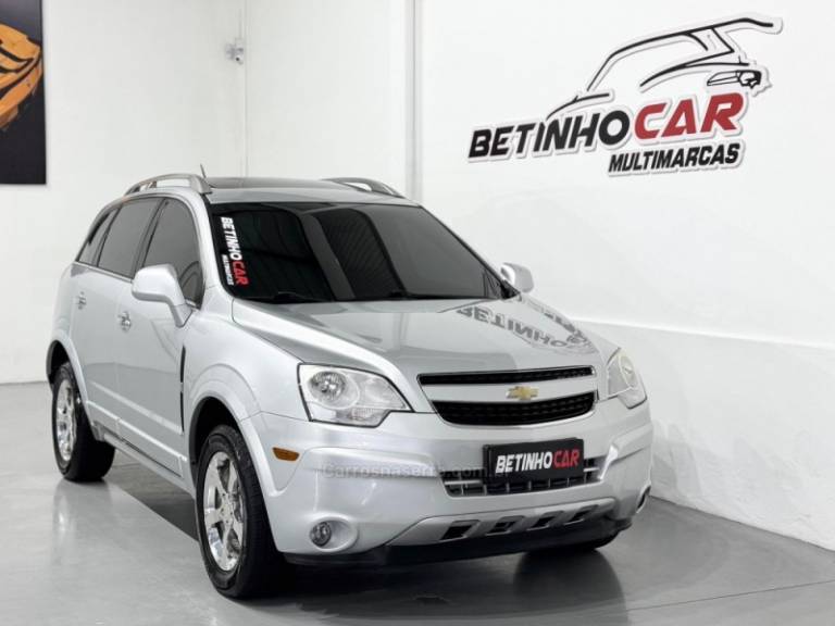 CHEVROLET - CAPTIVA - 2011/2012 - Prata - R$ 53.900,00