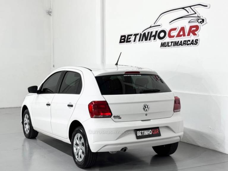 VOLKSWAGEN - GOL - 2021/2022 - Branca - R$ 55.900,00