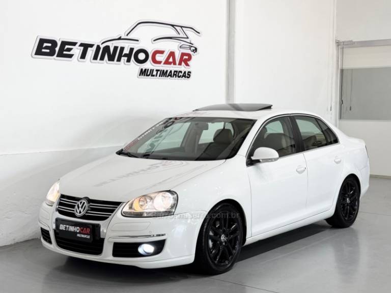 VOLKSWAGEN - JETTA - 2009/2009 - Branca - R$ 59.900,00