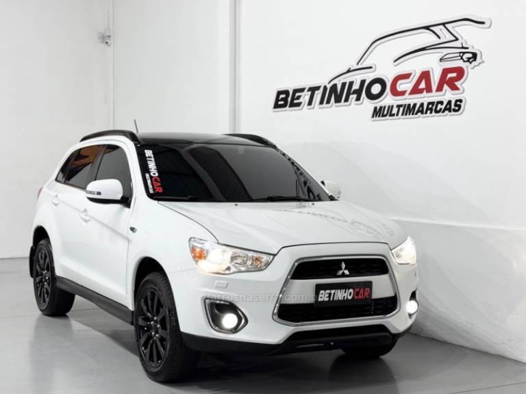 MITSUBISHI - ASX - 2015/2016 - Branca - R$ 89.900,00