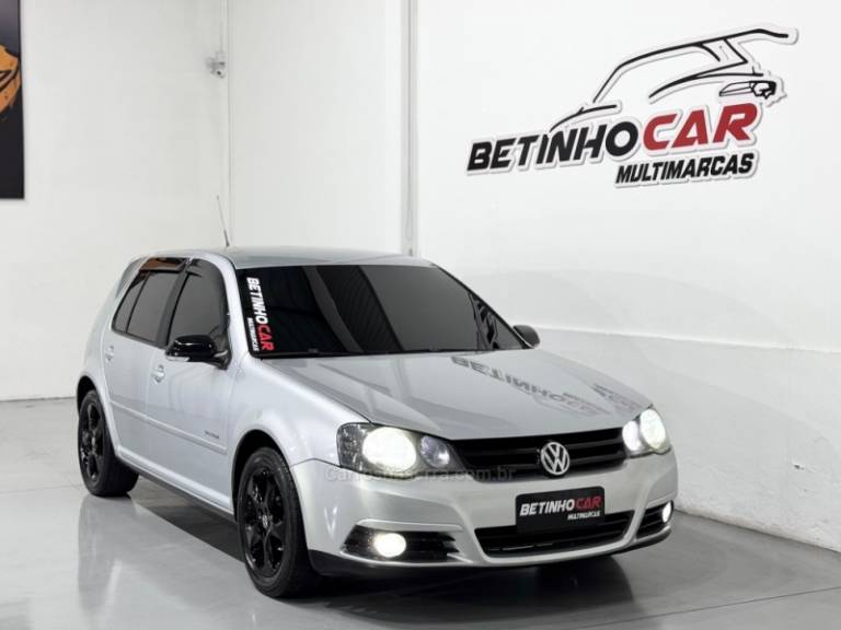 VOLKSWAGEN - GOLF - 2008/2009 - Prata - R$ 45.900,00