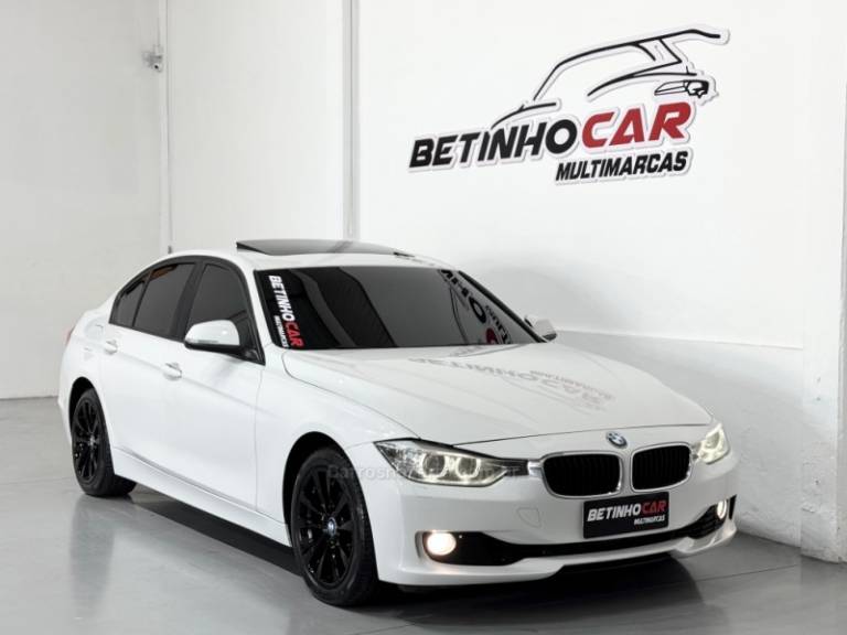 BMW - 328I - 2012/2013 - Branca - R$ 118.900,00