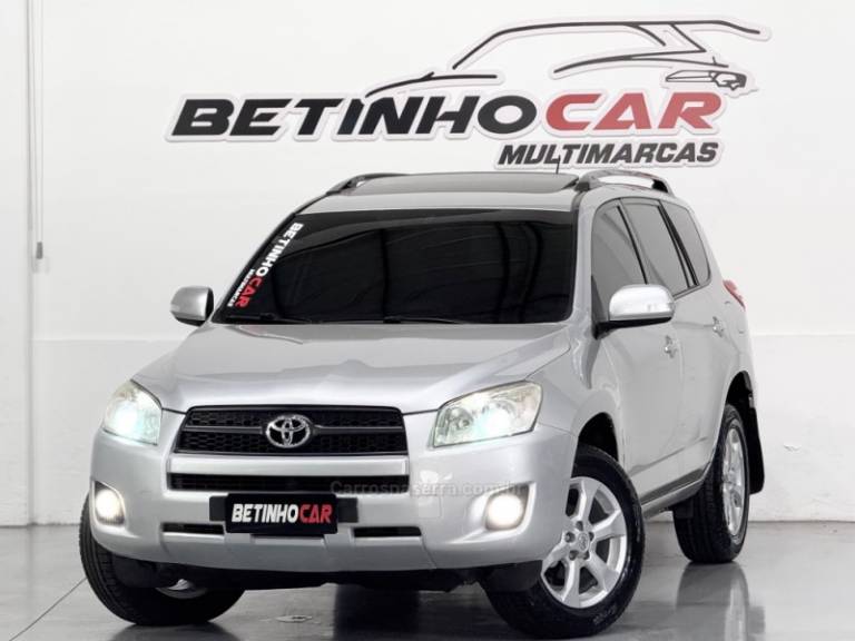 TOYOTA - RAV4 - 2010/2010 - Prata - R$ 66.900,00